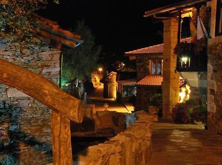 Aldea Couso Rural Hotel Sarreaus Exterior photo